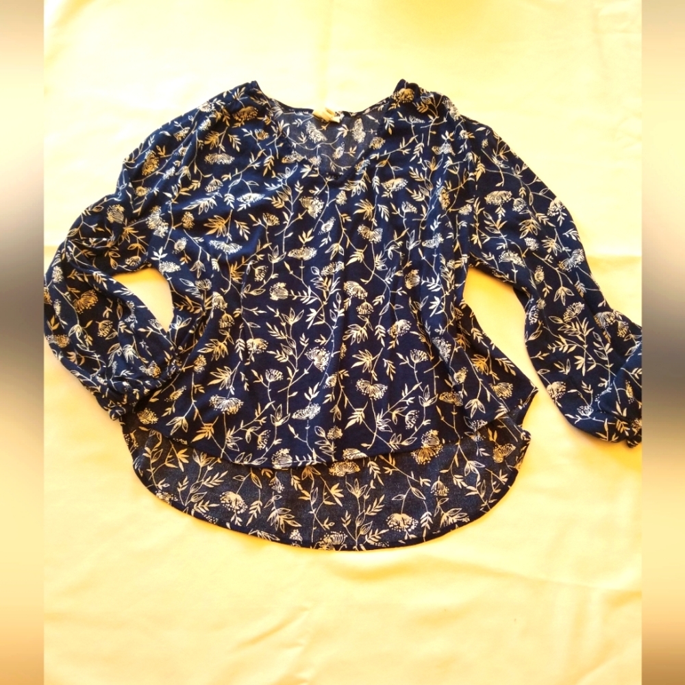 ANA navy blue and white floral swing top pxxl